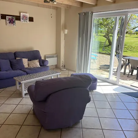 Les De Yanaely - L'ibie Holiday home Juignac